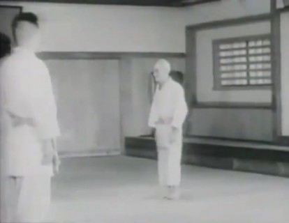 【動画】柔道十段のおじいちゃんに誰も勝てなくて震えた