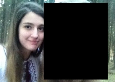【画像】ロシアで美女が撮影した自撮りが恐ろしすぎると話題に