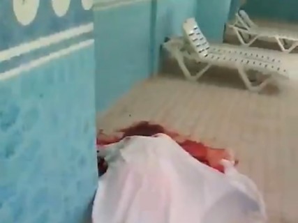 【閲覧注意】チュニジアの銃乱射テロ（38人死亡）、プールの映像がヤバい