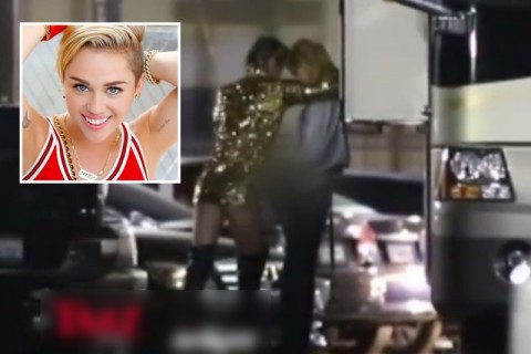 アメリカの有名アイドルが ”ガールフレンド” に路上手マン、騒動が巻き起こる