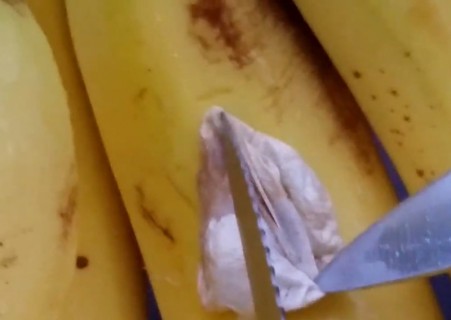 【閲覧注意】バナナを買う時、これだけは気を付けて（動画）