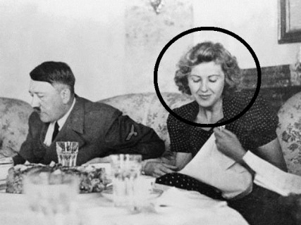 アドルフ・ヒトラーの妻、エヴァ・ブラウンの裸の写真が発見される