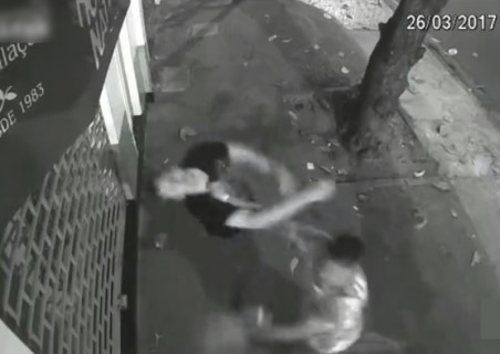 【動画】喧嘩で１発のパンチで人間が殺される瞬間をご覧ください…