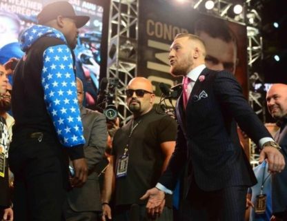 【画像】「コナー・マクレガー」が「フロイド・メイウェザー」との記者会見で着てきた服がヤバいと話題に