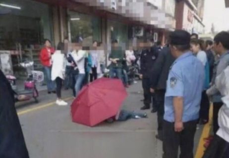 漫画で「空を飛ぶシーン」を見た子供、マンションの５階から飛び降り重傷（画像）