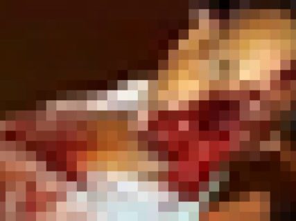 【閲覧注意】人身事故があった駅で被害者が行方不明に ⇒ 近くで ”ヤバい奴” が発見される…(動画) 【閲覧注意】人身事故があった駅で被害者が行方不明に ⇒ 近くで ”ヤバい奴” が発見される…(動画)