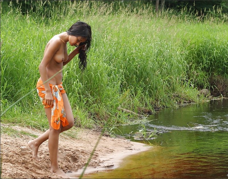 bath Indian river nude
