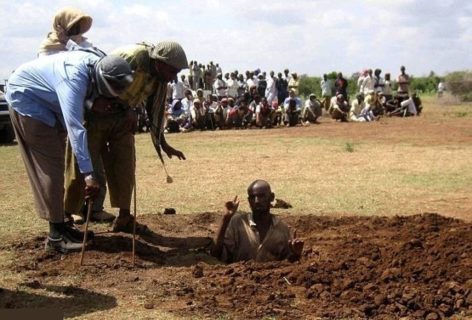 【閲覧注意】ソマリアの死刑方法が残酷すぎると話題に・・・・・（画像あり）