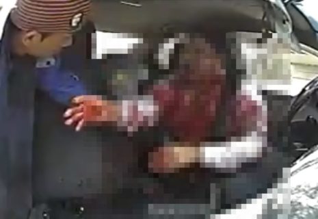 【閲覧注意】タクシー運転手がＤＱＮに殺された車内防犯カメラの映像が超ヤバいと話題に