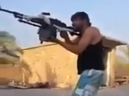 【衝撃映像】イラクの凄腕スナイパーがどれだけ驚異的かをご覧ください・・・・・