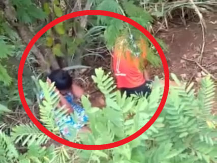 【閲覧注意】女の子2人がブラジルギャングに山の中へ連れて来られた。これから何をされるか（動画）