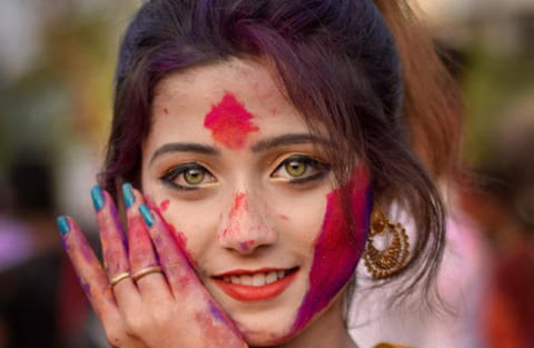 【画像】インドで１０００年に１人の美女が発見される。レベルが違うわ…