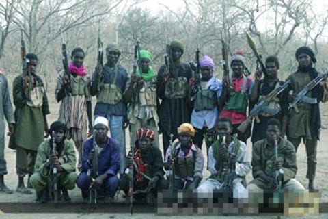 【閲覧注意】アフリカの盗賊7人を殺した結果…2週間後 仲間の盗賊が村にやって来て…（画像）