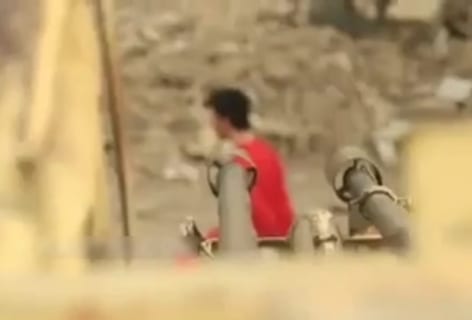 【超！閲覧注意】ISIS「戦車を破壊する用の銃で人間を撃ってみた」（動画あり）