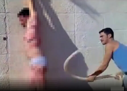 【閲覧注意】「死ぬまで鞭打ちを続ける刑」の一部始終動画、ヤバスギル
