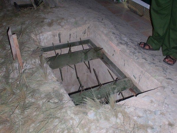 ベトナム戦争で使用された敵兵を殺傷するための罠