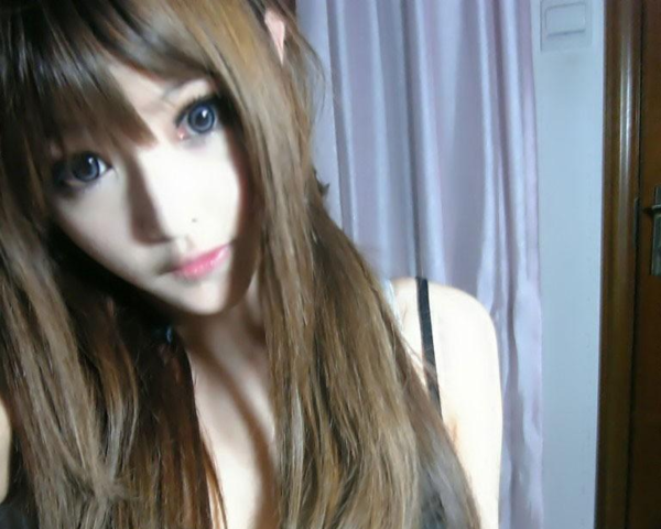 ［中国］ラブドールにしか見えない ”美女” が話題に