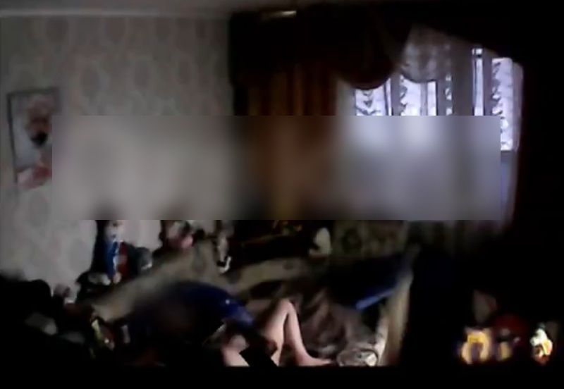 女性ベビーシッターが我が家でオ○ニー、監視カメラの映像