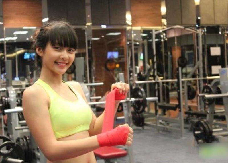 【画像】めちゃめちゃ可愛い女子高生ボクサー(15歳) が話題に
