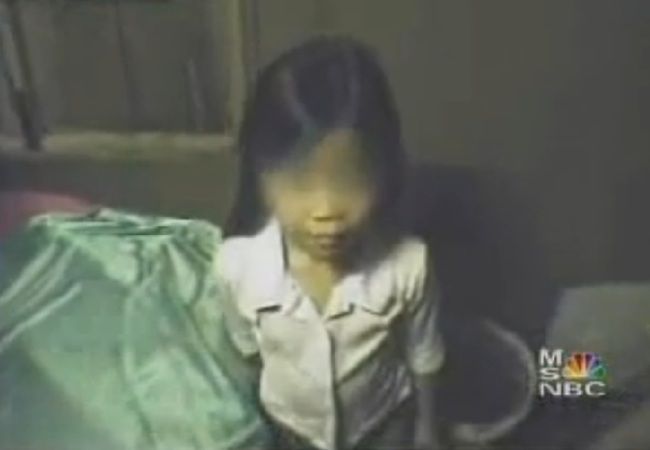 ［カンボジア］幼女たちの売春宿への潜入映像