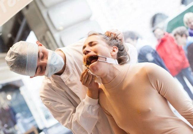 化粧品のテストを「実験動物」ではなく「人間の女性」で行うとこうなる