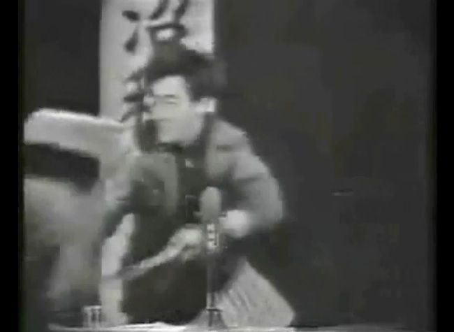 【閲覧注意】TVで放送された、日本刀で人が殺される瞬間