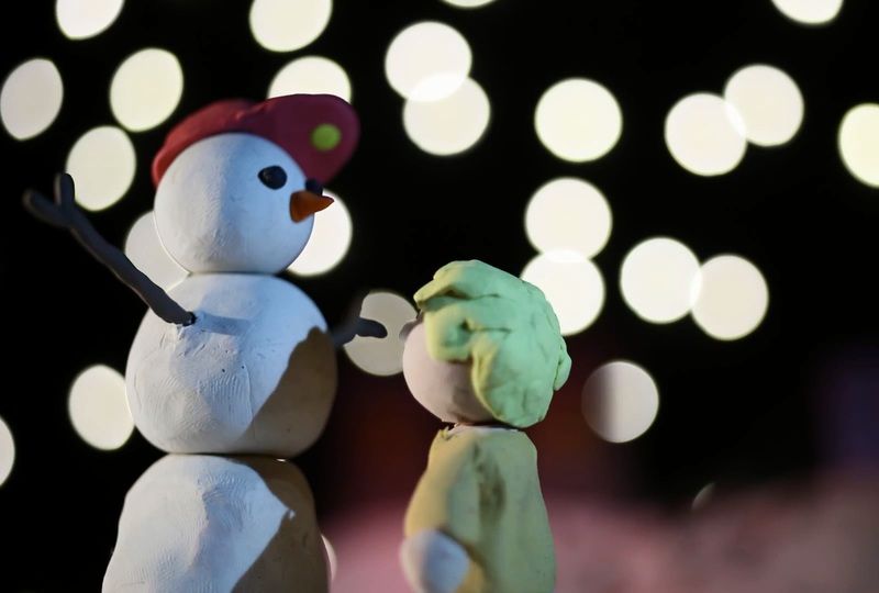 【閲覧注意】クリスマスの日にお父さんとお母さんは殺された。でも雪だるまだけは
