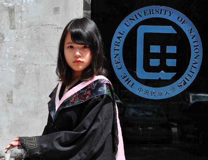 ［中国］あまりにも童顔すぎる22歳の少女が話題に