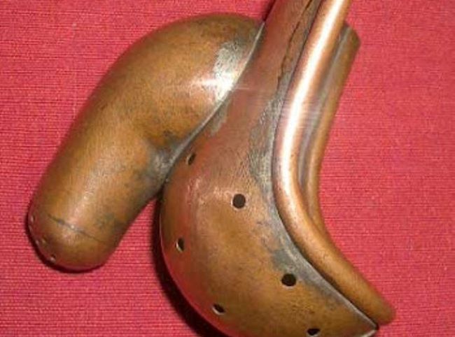 未成年にオ●ニーをさせない為に作られた ”拷問” 器具がヤバい