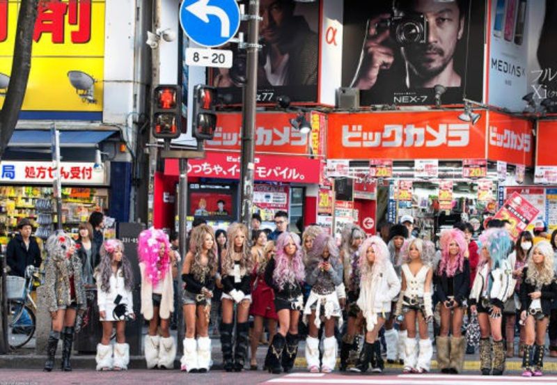海外のサイトで紹介されてる「東京で撮影した女たち」が凄い