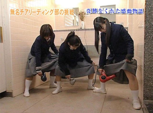 the_wackiest_pictures_always_come_from_japan_640_22