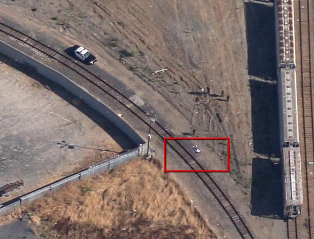 google-maps-satellite-dead-body-richmond-ca-tracks-19088495