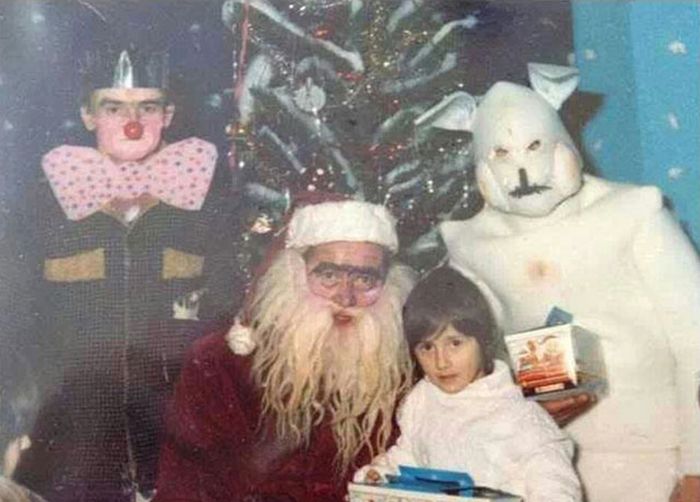 creepy_santas_06