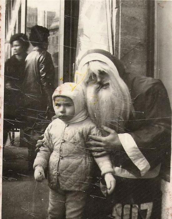 creepy_santas_15