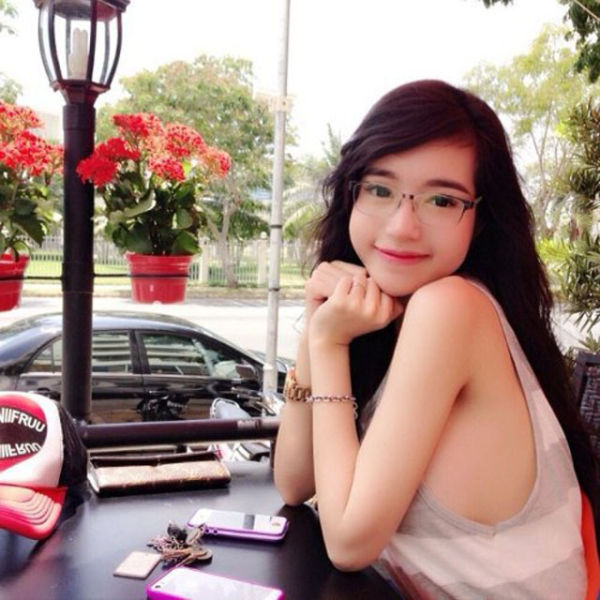 cute_vietnamese_model_22