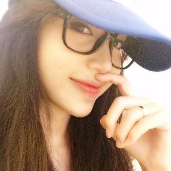 cute_vietnamese_model_29