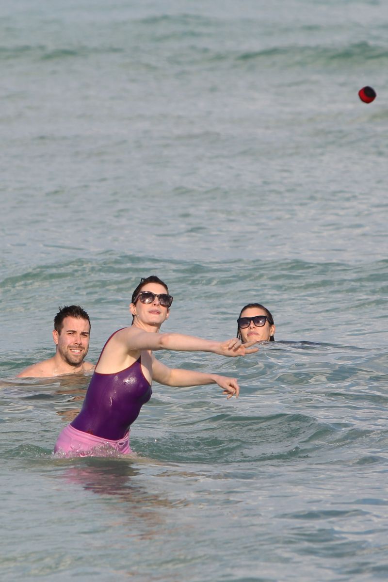 hathaway_see_through_07