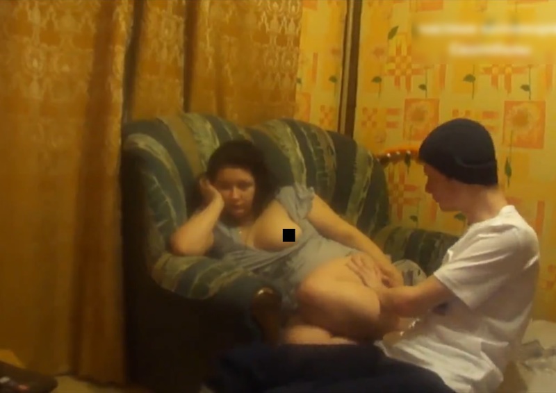 【動画】ロシアの女の子怖すぎ。おっぱい触ってたら・・・