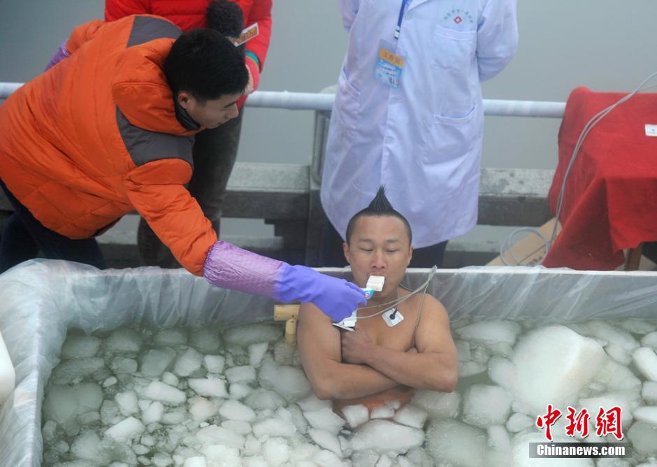 dfb5722248a448b3addcb4fb438992c1