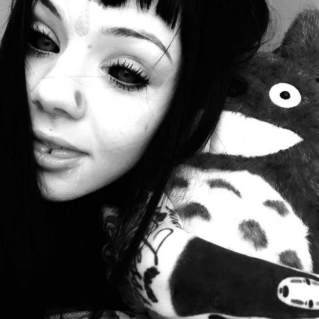 tattooed_eyeballs_05