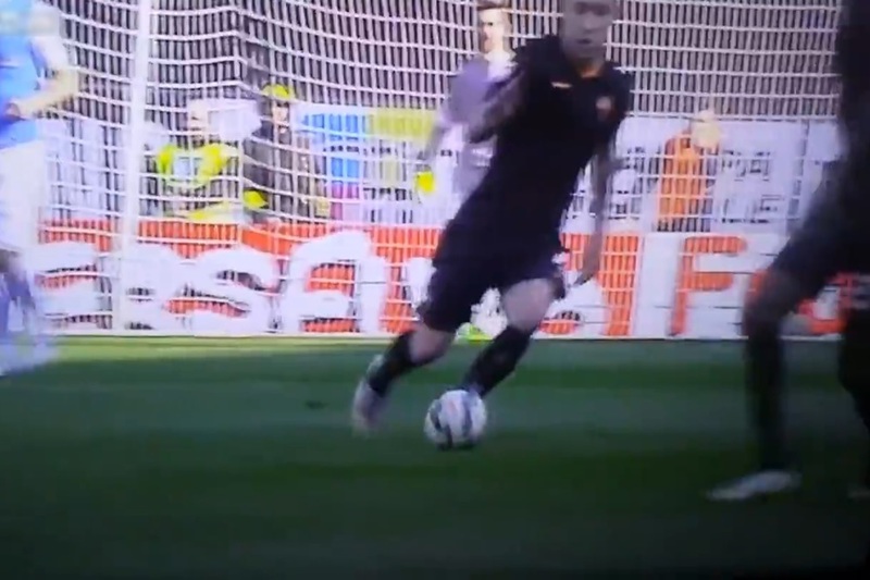 uhIW2a2qEggGSXW1425875999_1425876005