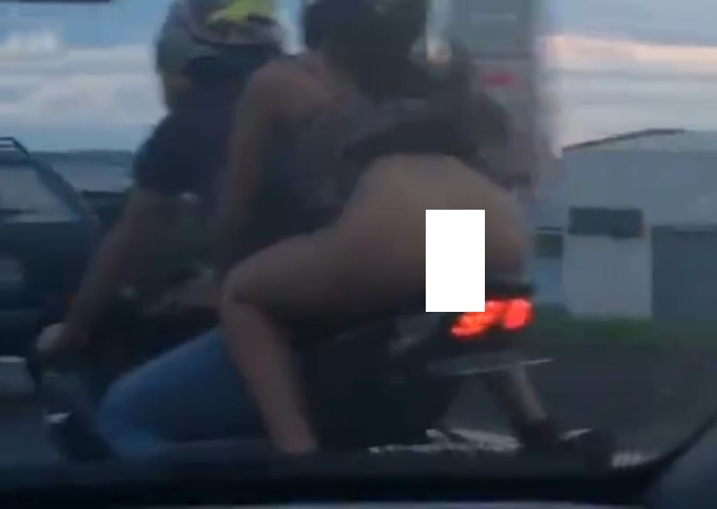 ノーパンでワンピース着てバイクに乗った結果 ⇒ 女の子がエロい事に…（動画）