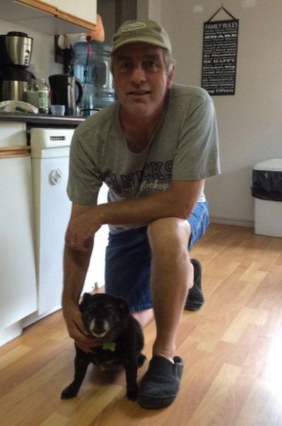 medved-zabralsja-v-dom_01