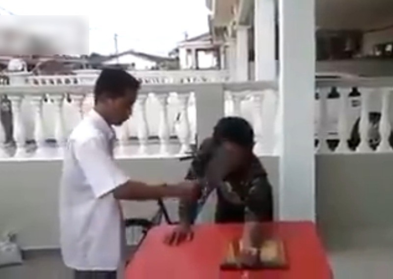 8ADqH6WN0j1_FA51442280294