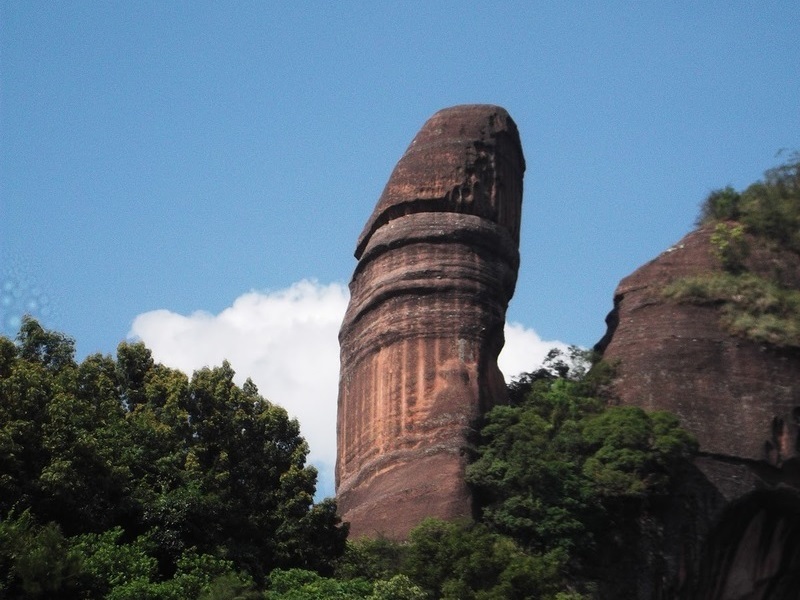 xyll_rkDbHcIzrb1443832850