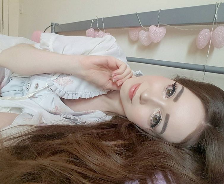 studentka-kukolka_13