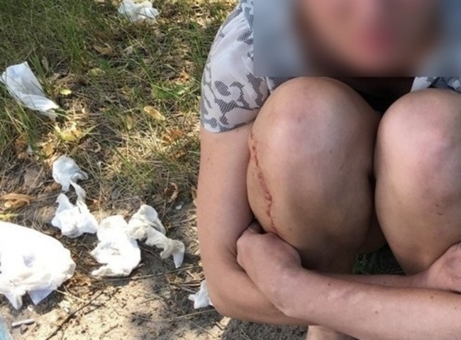 5人の男性とセ○クスした後に、道の真ん中で寝てる女の姿がこちらです（動画）