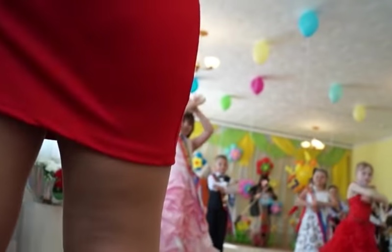 エロいパパが幼稚園で ”子供を撮ったはず” のビデオ確認した結果・・・（動画）