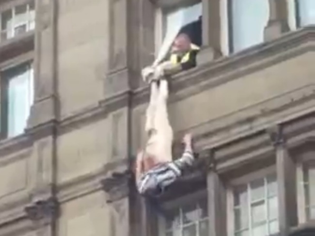 1uvwzkmfl0zfntz1479453573_1479453578