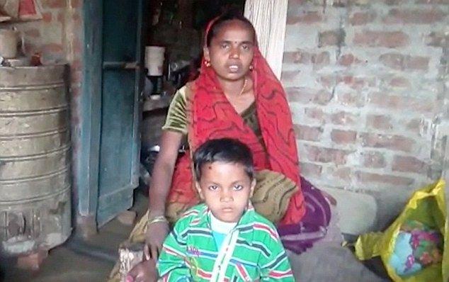 urodru20161214muzhchina-otrezal-sebe-penis_03